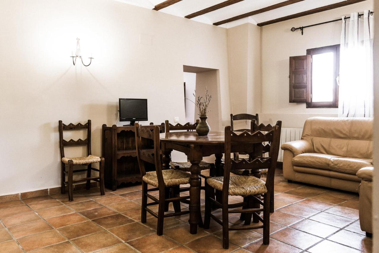 Hotel Rural Entrevinas Caudete de las Fuentes Exterior photo