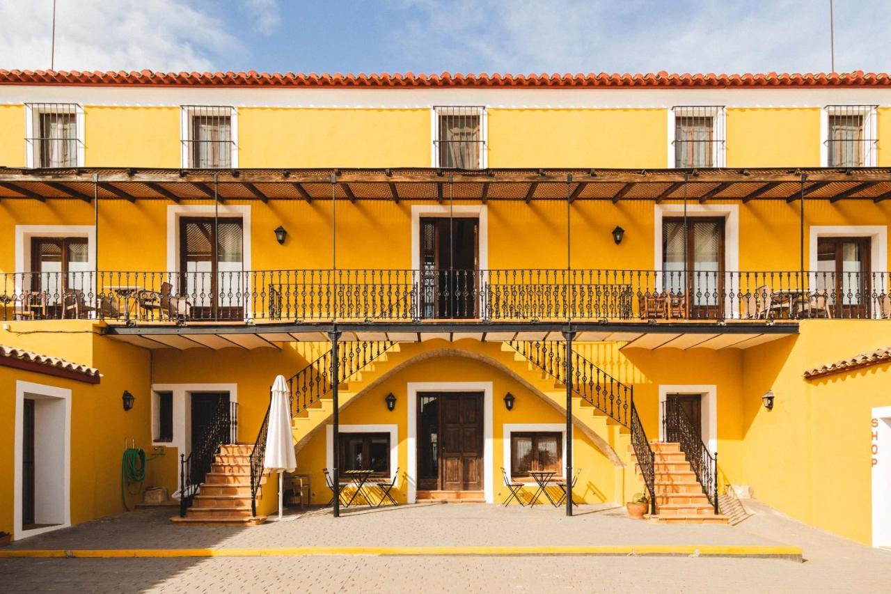 Hotel Rural Entrevinas Caudete de las Fuentes Exterior photo